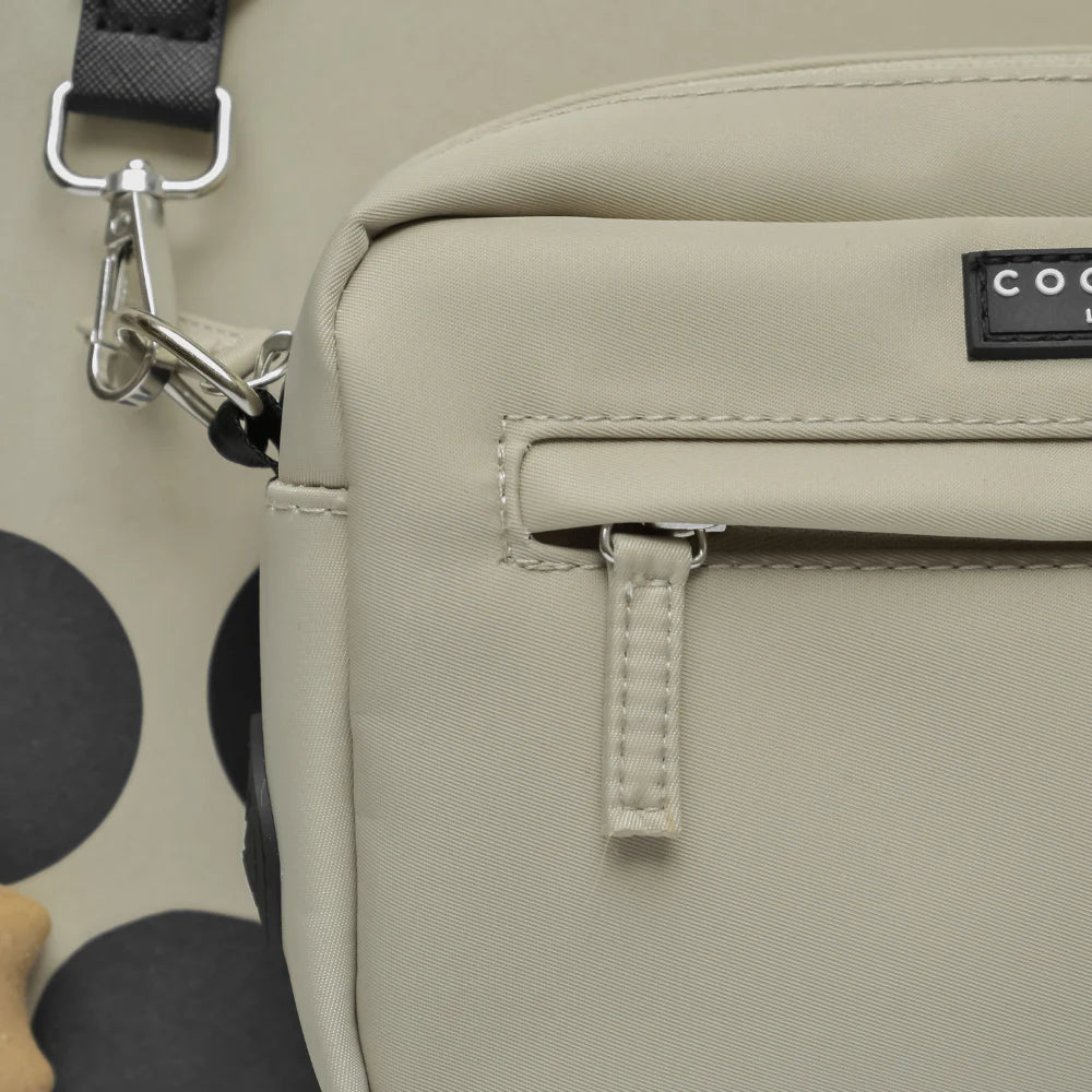 Cocopup London – Dog Walking Bag – Caramel Latte